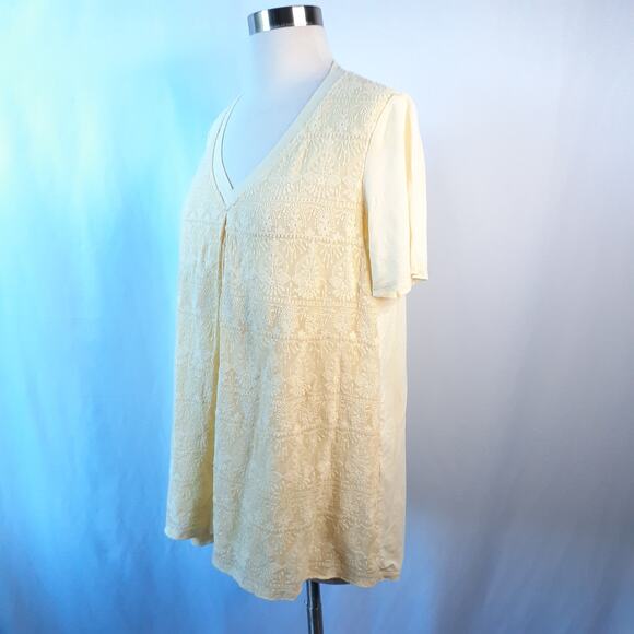 Sundance Easy V Neck Yellow Embordered Top Tee Size Small Pleated Western Pleat - Picture 4 of 8